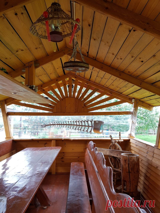 Это всё папа сделал своими руками за четыре года жизни в деревне