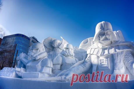 Крупнейший в мире снежный фестиваль в Японии Предлагаем отправиться на ежегодный Снежный фестиваль в Японии, который является крупнейшим в своём роде в мире. Здесь множество скульпторов делают великолепные скульптуры изо льда – как свои собственные, так и копии чужих известных произведений …