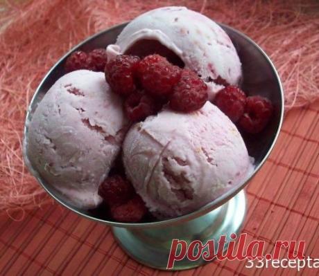 Мороженое из сгущенки, сметаны и малины