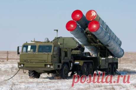 Зенитная ракетная система С-400 &quot;Триумф&quot;
Источник: www.pravda.ru
Источник: армия РФ примет на вооружение дальнюю ракету для С-400 &quot;Триумф&quot; в 2015 году