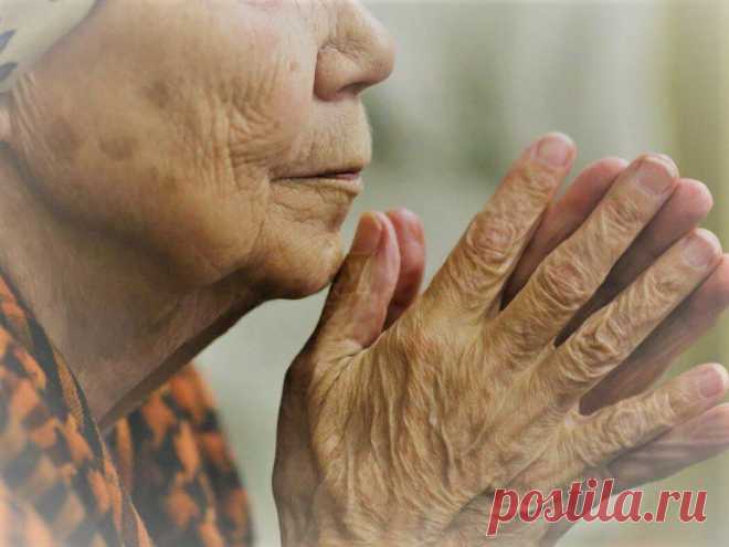 А вы боитесь стать жертвой болезни Альцгеймера?
Вот живет себе человек, поживает. Учится, работает. Вроде бы, все как обычно. Не дурак. Соображает нормально, память неплохая, стихи запоминает, задачки решает, в своей профессии неплохо разбирается. А потом вдруг бах, и болезнь Альцгеймера. Грустная история, не правда ли? Что ж это за напасть такая? И можно ли быть уверенным, что тебя это не коснется? […]
Читай дальше на сайте. Жми подробнее ➡