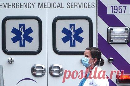 13-летний подросток умер при попытке повторить популярный TikTok-челлендж. 13-летний Джейкоб Стивенс из Огайо, США, умер при попытке записать видео для TikTok. Подросток решил поучаствовать в челлендже, участники которого принимают от 12 до 14 таблеток безрецептурного препарата, что вызывает у некоторых из них галлюцинации. Вскоре после употребления таблеток Стивенсу стало плохо.