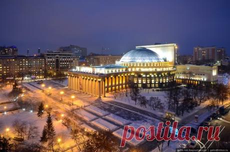 Opera and Ballet Theatre, Novosibirsk, Russia | Pinterest • Всемирный каталог идей
