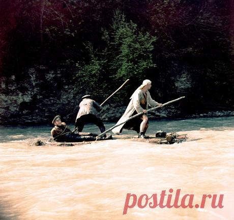 Свой среди чужих, чужой среди своих (1974)