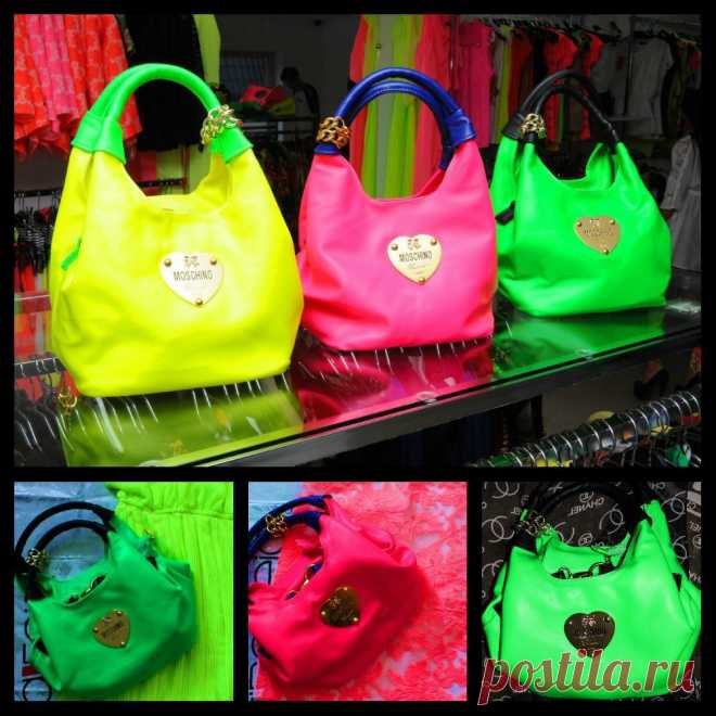 В НАЛИЧИИ! сумка MOSCHINO (Турция)мягкая кожа 1500руб. розовая и зеленая