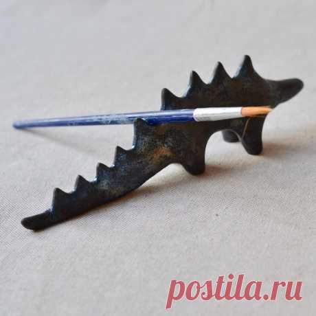 Pin page