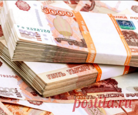 – Этим старичкам «грех» на жизнь жаловаться, – подумалось мне, после того, как я прочитал про семью пенсионеров, которые «не щадя живота своего» ранее трудились в ФСБ.

По данным издания «Комменсантъ», 385 банковских счетов нашли  у вышедшего на пенсию «тыловика» ФСБ Михаила Кулюкина и его жены Татьяны, которая трудилась кадровиком в той же «организации».

Во время службы Кулюкин отвечал за закупки индивидуальных рационов питания для Минобороны, Росгвардии и ФСБ.