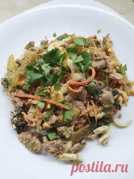 Салат из куриной печени