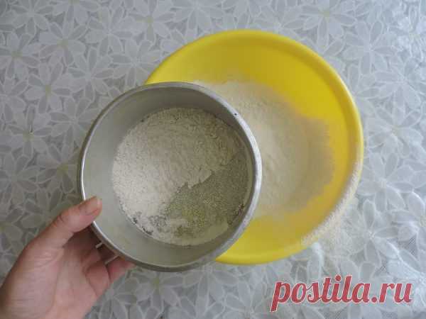 Закусочный луковый пирог с плавлеными сырками: простой и быстрый рецепт с фото и видео
