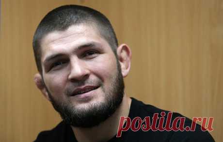 Хабиб Нурмагомедов призвал простить участников беспорядков в Махачкале. По словам бывшего чемпиона Абсолютного бойцовского чемпионата, власти региона должны пойти навстречу дагестанцам