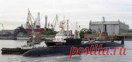 На “Севмаше” строится рекордное количество подводных лодок и кораблей. На стапелях Севмаша ведётся строительство четырёх многоцелевых подводных лодок проекта 855 «Ясень-М» — «Казань», «Новосибирск», «Красноярск» и «Архангельск», а также четырёх подводных ракетоносцев проекта 955 «Борей» — «Князь Владимир», «Князь Олег», «Генералиссимус Суворов», и заложенный несколько дней назад — «Император Александр III».