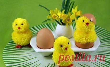 Как сделать пасхальные поделки: цыплята из помпонов, голубки из фетра и пасхальное дерево :: Hand-made