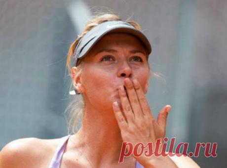 Мария Шарапова провела в Мадриде тренировку и устроила автограф-сессию (видео) | GoTennis.ru