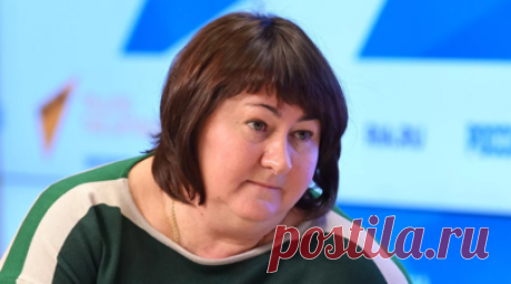 Вяльбе считает, что ей нужно чаще вставать на лыжи. Президент Федерации лыжных гонок России (ФЛГР) Елена Вяльбе поделилась ощущениями после забега на массовой гонке «Лыжня России». Читать далее