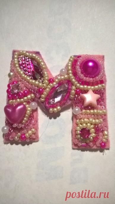 Вышивка броши