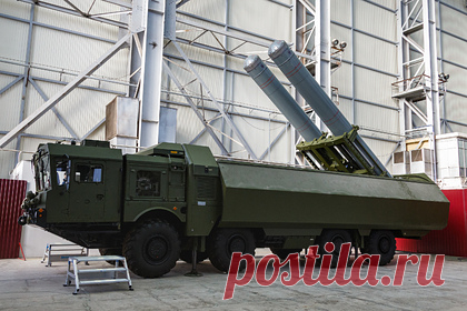 Раскрыты задачи российского «Бастиона» на Курилах. Береговые ракетные комплексы (БРК) «Бастион» размещены на курильском острове Матуа для защиты Камчатки и расположенных на этом полуострове стратегических объектов. Задачи российского оружия на архипелаге раскрыла газета «Известия», ссылаясь на источники в Минобороны России.