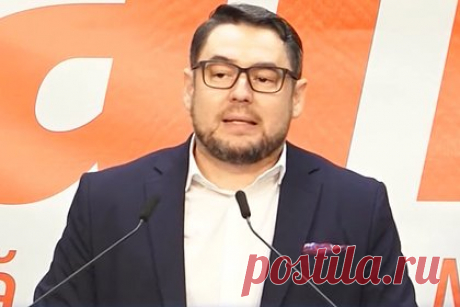 Оппозиционный политик раскрыл темное прошлое новой главы Нацбанка Молдавии. Оппозиционный политик Алексей Лунгу заявил, что новая глава Нацбанка Молдавии Анки Драгу является старшим офицером Службы внешней разведки Румынии. Он задался вопросами, интересы какой страны станут для Драгу приоритетом на новой должности, а также почему Нацбанком не может управлять никто из молдаван.