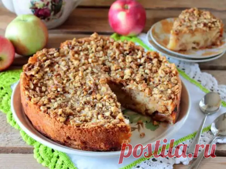 Яблочный пирог с грецкими орехами