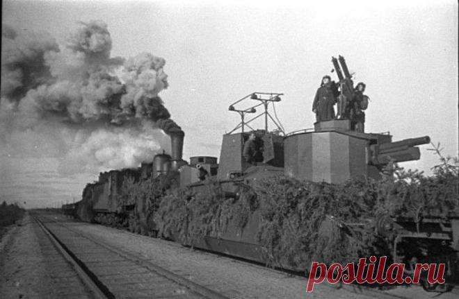 Белорусские реконструкторы воссоздают бронепоезд времен Великой Отечественной войны | История