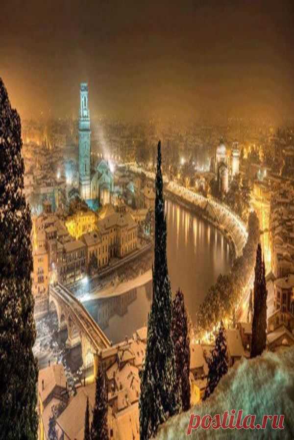 Найдено на сайте attractivepics.com.  -  Верона. Италия.