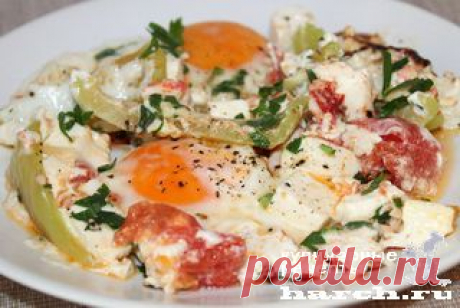Яичница с овощами и фетой | Харч.ру - рецепты для любителей вкусно поесть