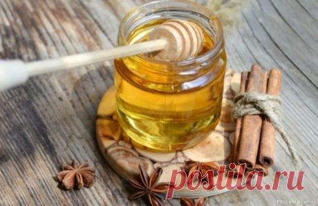 Вкусное лекарство – мед и корица Рецепт для долголетия из 2-х ингредиентовСостав «вкусного лекарства» простой – мед и корица.Свойства меда изучены уже давно, его химический состав восхищает, при длительном применении он имеет ярко выраженный лечебный и профилактический эффект.Для приготовления нужно:Взять мед и корицу в...