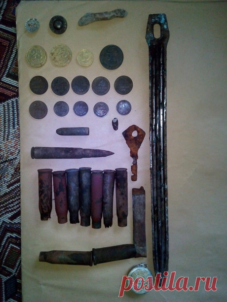 2 недели как я стал копателем и начинаю понимать что воевали везде, где не копни- везде гильзочки, пули и всяческая военная шмурдина. 
Сегодняшний коп - вот такая рассыпушка мне попалась из двушек и однушек Почистил их слегка