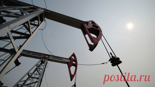 США пока не присоединятся к ограничениям G7 на российскую нефть, пишет AFP