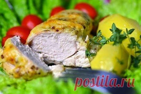 "ЗАПЕЧЁННОЕ КУРИНОЕ ФИЛЕ в сливочном соусе" Потрясающий рецепт очень вкусного, нежного и сочного запечённого куриного мяса! Смотрите рецепт на сайте >>>