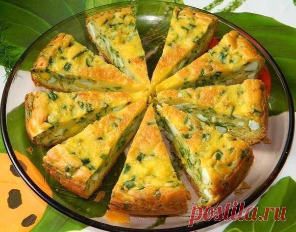 Пирог с яйцами и зеленым луком в мультиварке - Простые рецепты Овкусе.ру