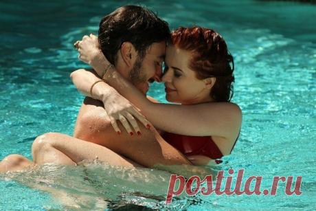 учи её плавать