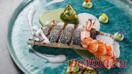 Как вкусно приготовить рыбу: ресторанные рецепты На гриле и в духовке, с соусом морне, чесночным маслом и песто – шеф-повара рассказали, как сделать рыбные блюда фантастически вкусными и изысканными.