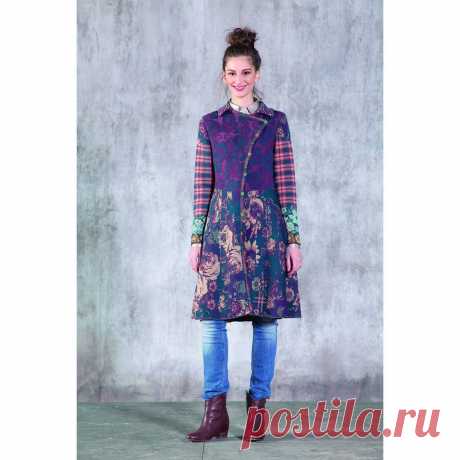#ивко #ivko #пальтоивко #необычнаяодежда #дизайнерскаяодежда #дизайнерскоепальто #модныйбренд #брендоваяодежда #сербскийтрикотаж #сербия #вналичии