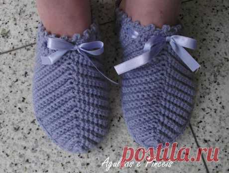 Вязаные крючком тапочки. Вязаные тапочки крючком со схемами | Все о рукоделии: схемы, мастер классы, идеи на сайте labhousehold.com