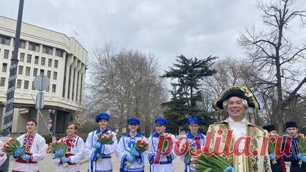 Многонациональный флешмоб в честь 8 Марта провели в Симферополе – Новости Крыма – Вести Крым
