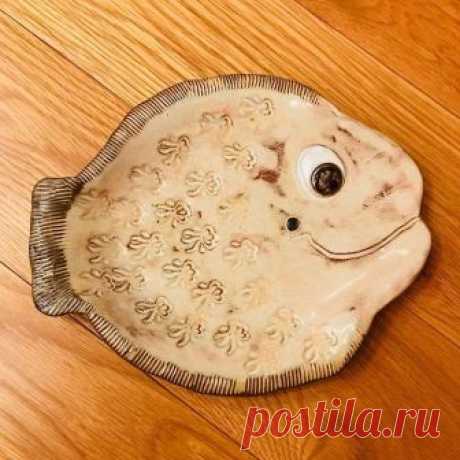 ЧЕТВЕРГ - РЫБНЫЙ ДЕНЬ!
Встречайте рыбную тарелку 🐡
В китайской мифологии рыба символизирует изобилие, богатство, плодородие, гармонию 🐡
Не упускайте свою удачу 🎣
Ловите рыбу!

Размер 19х25см
800 рублей
🐠 🐠🐠🐠🐠🐠🐠🐠🐠🐠🐠🐠🐠🐠🐠🐠
#ceramelka #ceramic #ceramica #ceramics #ceramique #глина #ceramicart #рыба #рыбы #гороскопрыбы #морепродукты #fish  #pescado  #золотаярыбка #тарелка #тарелкарыба #рыбнаятарелка #тарелкаизглины #четвергрыбныйдень #рыбноеблюдо #блюдодня #р...