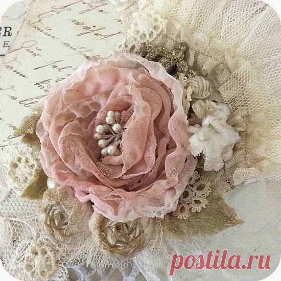 Эффектные украшения для одежды из органзы, шифона и кружева — Рукоделие
