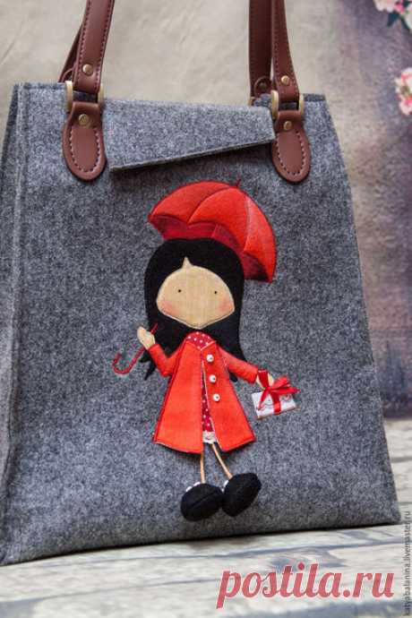 Купить Войлочная сумка Девочка в красном - серый, рисунок, зимняя, зима 2015, зима 2016
