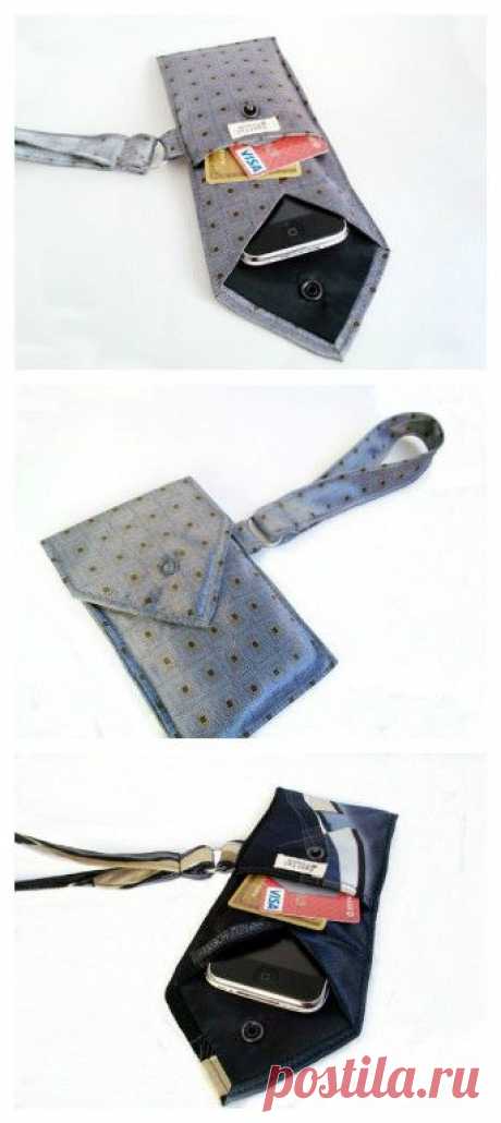 Tie Phone Case | Blackberry, Unique and Vintage