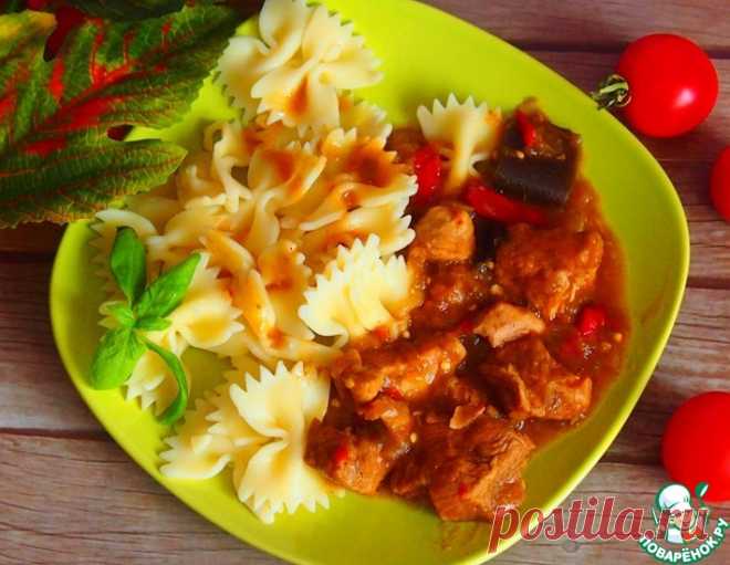 Гуляш с баклажаном – кулинарный рецепт