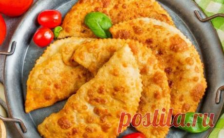 Зашла в популярную чебуречную и попробовала лучший чебурек в своей жизни! (повар поделился рецептом😃) | #ВкусноИнтересно | Яндекс Дзен