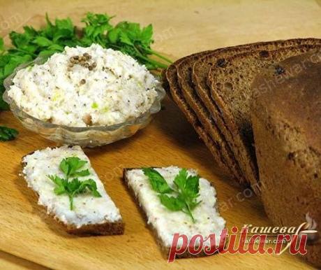 Сало с чесноком и кориандром.