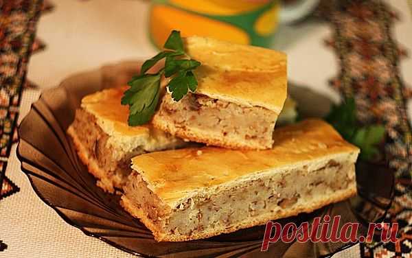 Пирог «Яворивский» с картофельно-гречневой начинкой. Пирог хорош как горячим, так и холодным.
