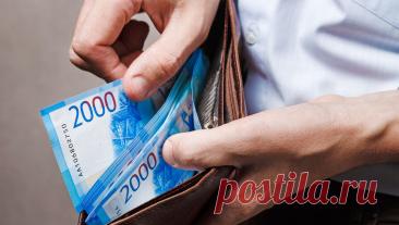 Ростовчанин стащил из магазина кассовый аппарат и потратил деньги на алкоголь. В Краснодаре полиция задержала 24-летнего жителя Ростова-на-Дону по подозрению в краже, мужчина похитил кассовый аппарат с выручкой и сбежал. Об этом сообщает Краснодарское управление МВД. Инцидент произошел в магазине на улице ...