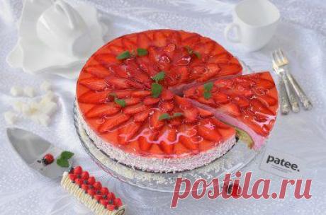 Торт с клубничным муссом и желе - рецепт с фотографиями