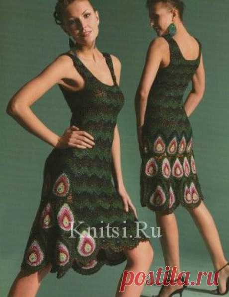 Летнее платье-сарафан.