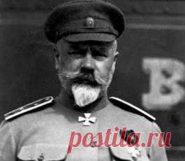 Летом 1919 года Вооруженные силы Юга России чувствовали себя как никогда уверенно. Белые контролировали территорию между Черным и Каспийским морями, низовья Волги, Крым, Украину. Главнокомандующий ВСЮР Антон Деникин считал дни до похода на Москву. Его план был представлен в знаменитой «Московской директиве». Сам поход провалился, а генерал Врангель в мемуарах назвал директиву «смертным приговором армиям Юга России»