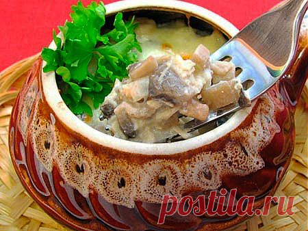 Жульен с грибами в мультиварке