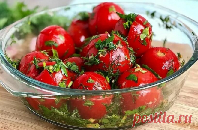 Квашеные малосольные помидоры быстрым способом - вкуснейшая закуска, как раз к молодой картошечке | Кулинарные записки обо всём | Яндекс Дзен