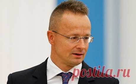 Венгрия заблокирует помощь Украине из-за остановки транзита нефти. Украина приостановила транзит нефти ЛУКОЙЛа в Венгрию и Словакию по нефтепроводу «Дружба» на прошлой неделе. Глава венгерского МИДа предупредил, что страна не станет одобрять новую помощь Украине, пока ограничения не будут сняты